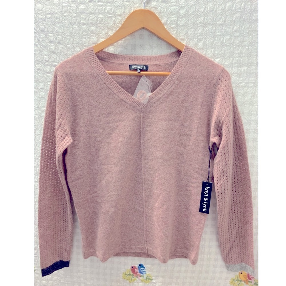 Knyt & Lynk 100% Cashmere V-Neck Sweater